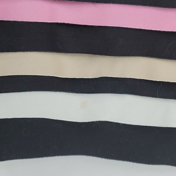 - White house black market‎ skirt, multiple colors. Size 0..zipper in back. - Picture 5 of 8